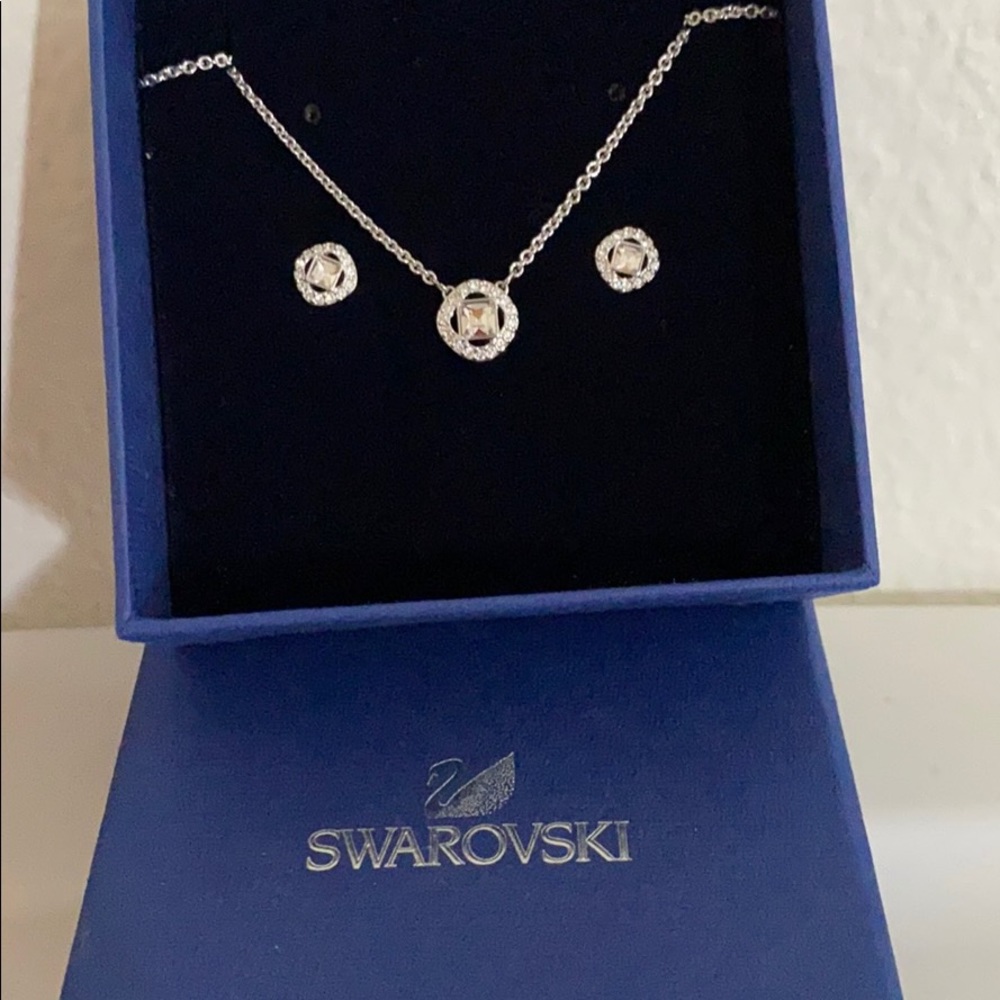 Swarovski Earring and Necklace set
